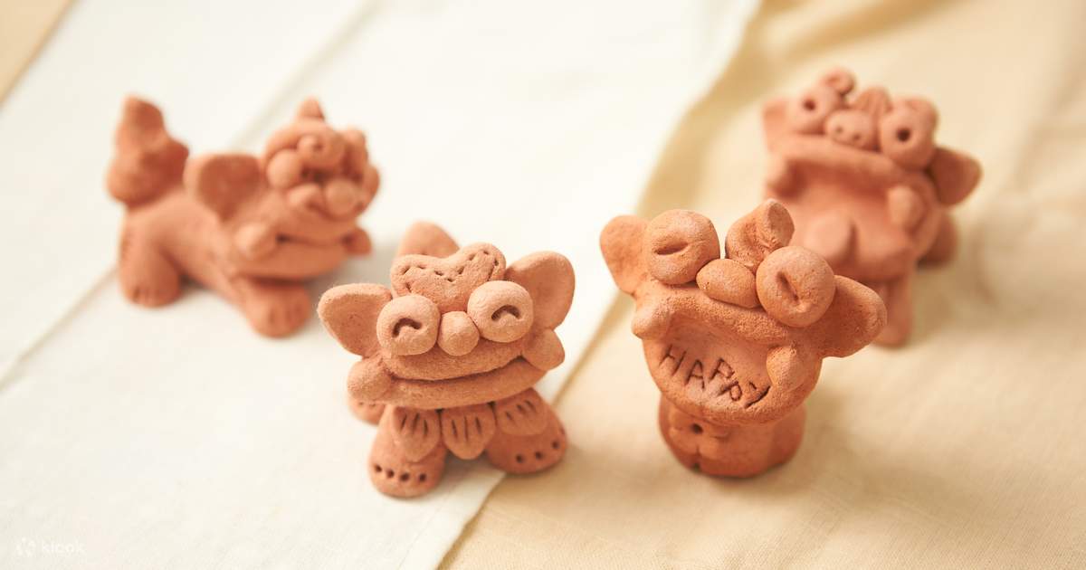 最安 読み方 Online experience making Shisa-lion reservation drink with 彫刻・オブジェ